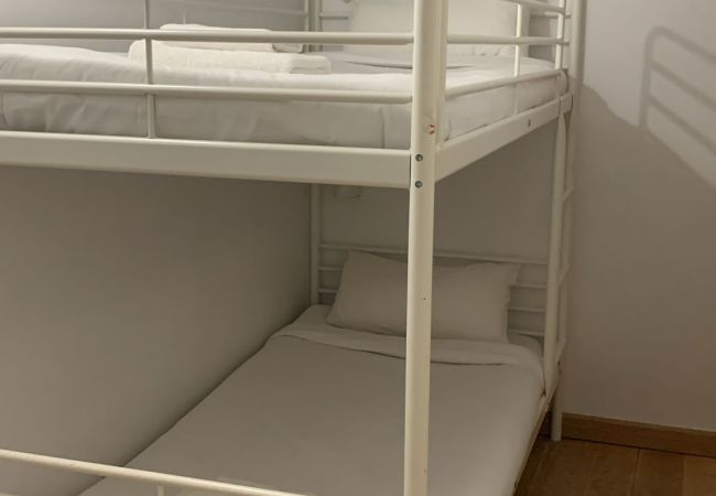 Apartamento en Madrid - Ático Chic en el Centro Histórico de Madrid Apartamento en Madrid - Ático Chic en el Centro Histórico de Madrid