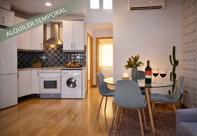 Apartamento en Madrid - Ático Chic en el Centro Histórico de Madrid