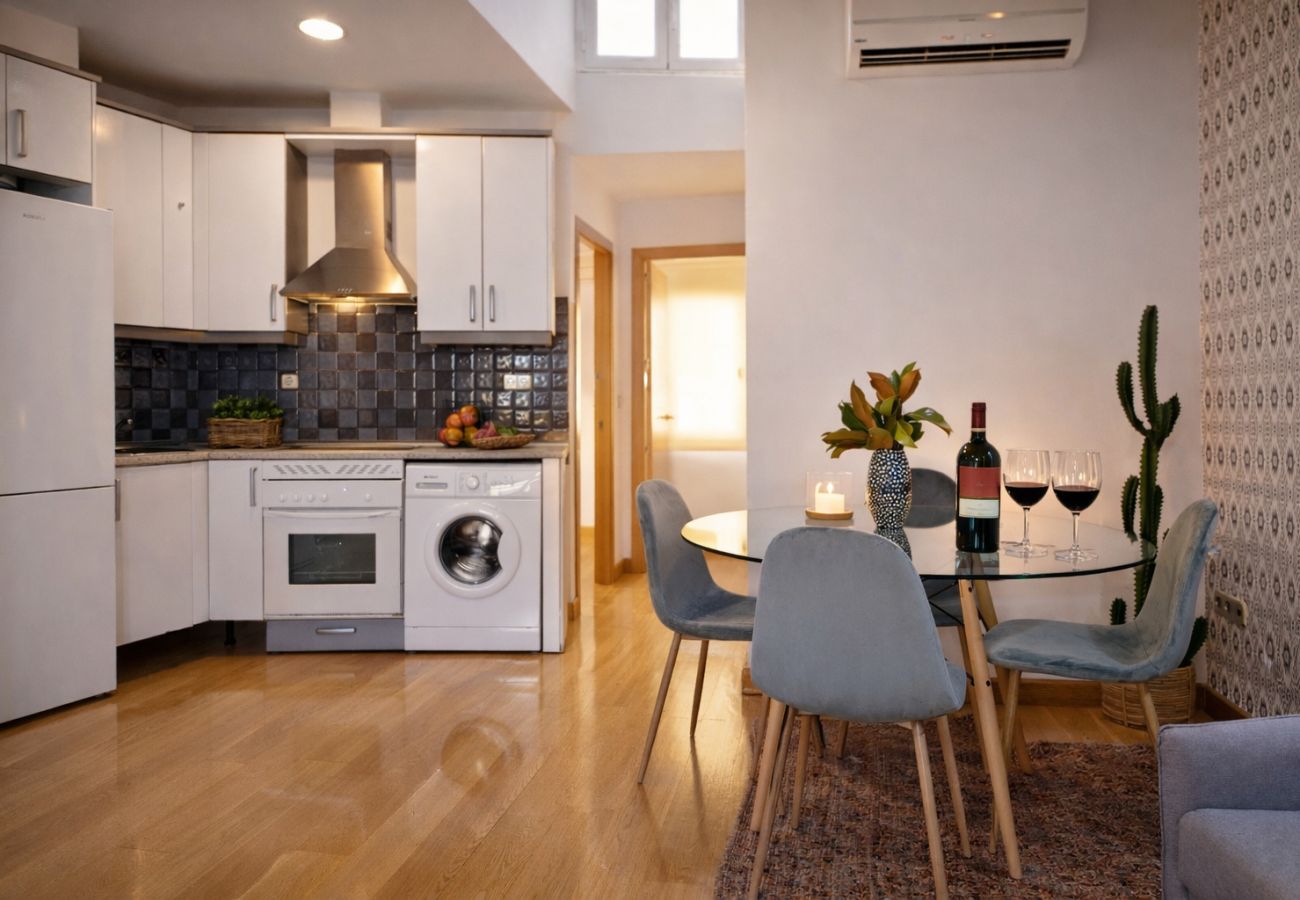 Apartamento en Madrid - Ático Chic en el Centro Histórico de Madrid