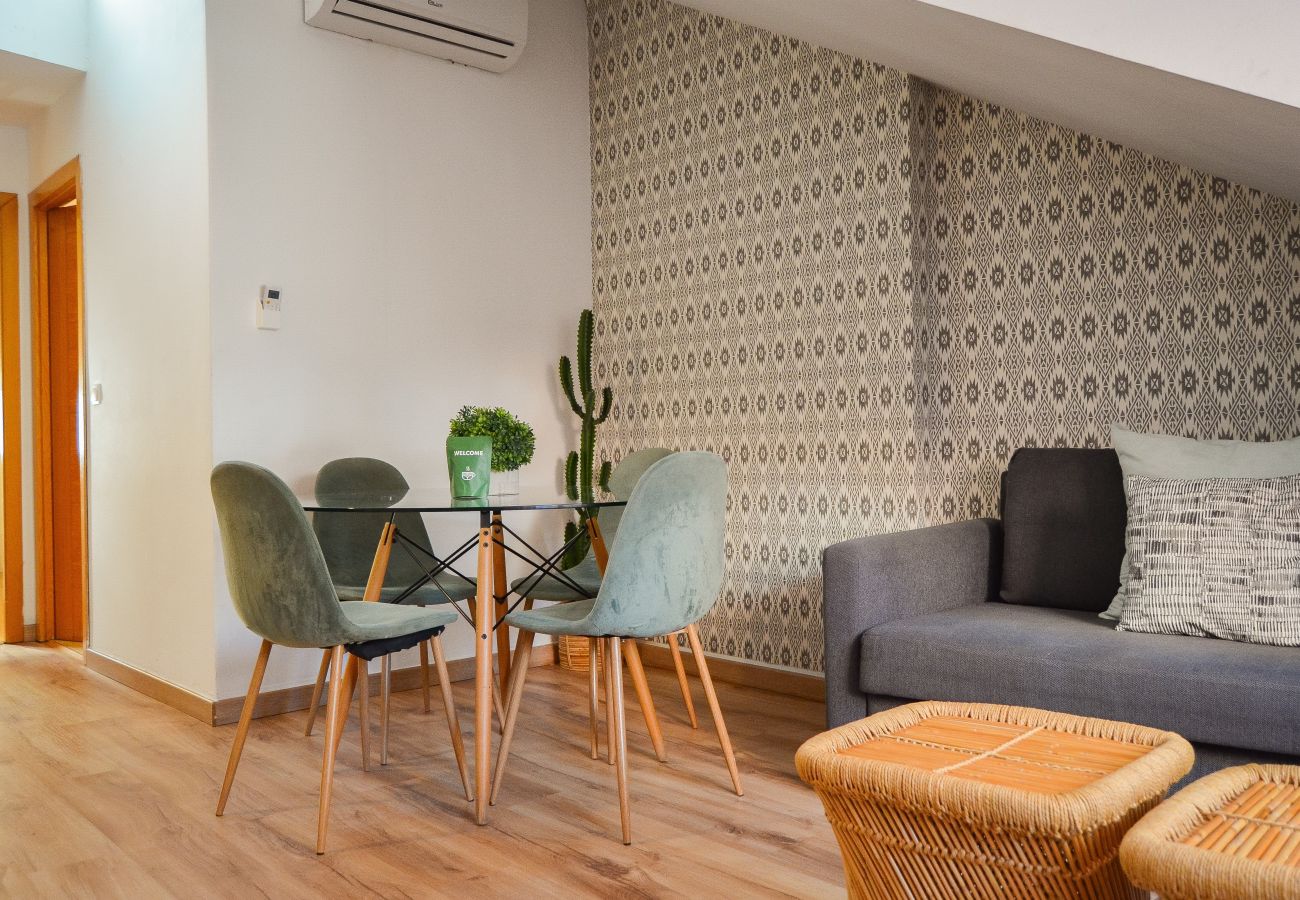 Apartamento en Madrid - Ático Chic en el Centro Histórico de Madrid