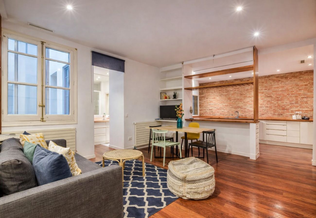 Apartamento en Madrid - Fuencarral V - Elegante y Amplio apartamento en Gran Vía