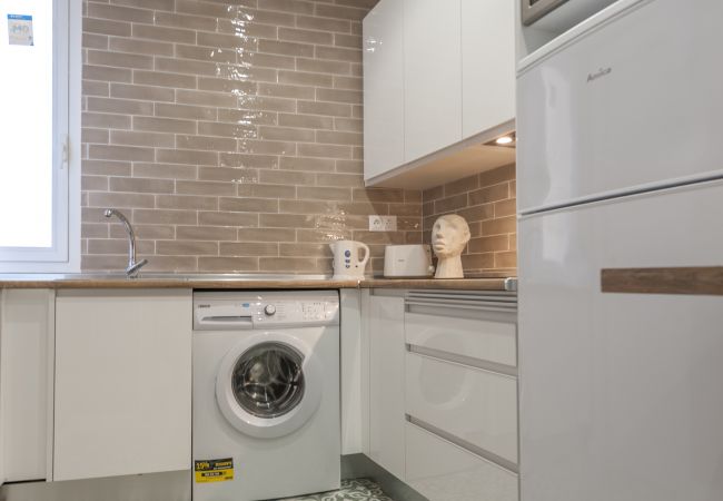 Apartamento en Madrid - La Latina I - Hermoso apartamento de 2 habs. Apartamento en Madrid - La Latina I - Hermoso apartamento de 2 habs.