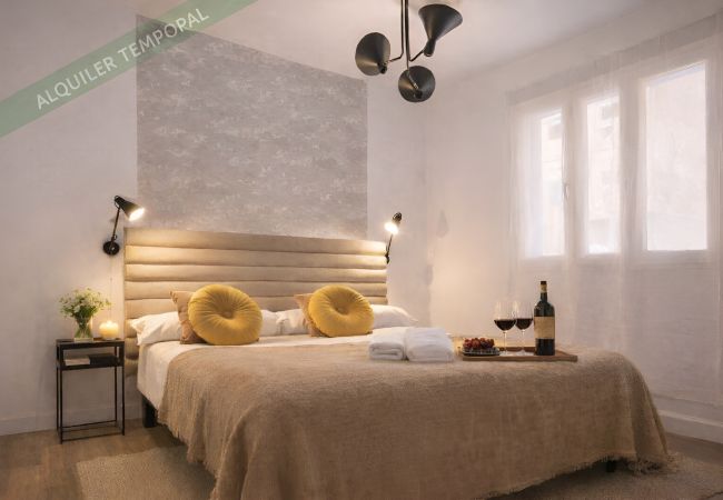 Apartamento en Madrid - La Latina I - Hermoso apartamento de 2 habs.