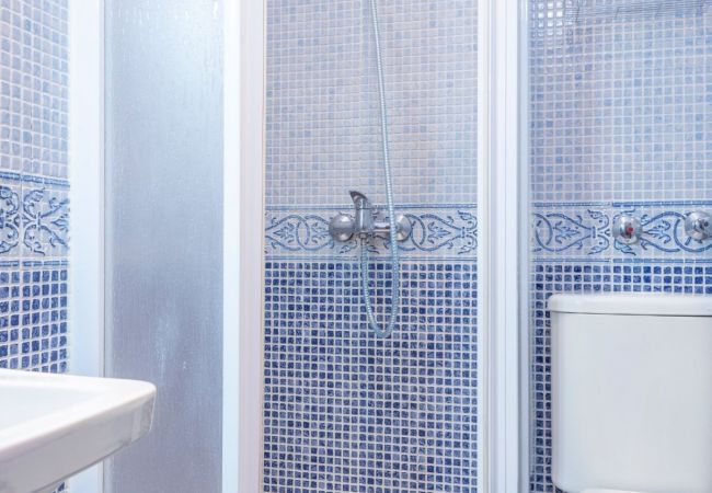 Apartamento en Sevilla - Las Setas: Refugio Urbano con Estilo Apartamento en Sevilla - Las Setas: Refugio Urbano con Estilo