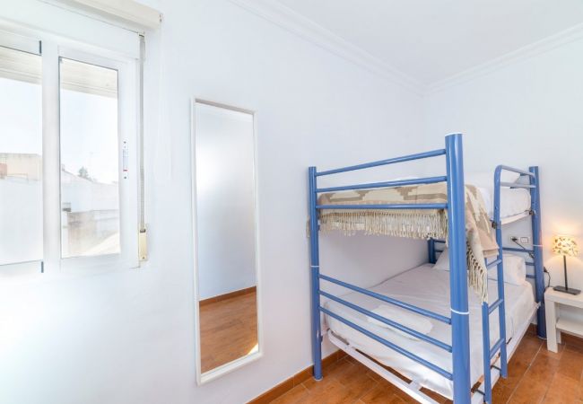Apartamento en Sevilla - Las Setas: Refugio Urbano con Estilo Apartamento en Sevilla - Las Setas: Refugio Urbano con Estilo