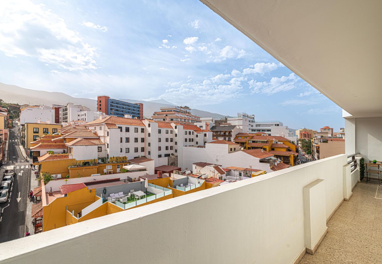 Apartamento en Puerto de la Cruz - Apartamento con terraza y vistas Puerto de la Cruz