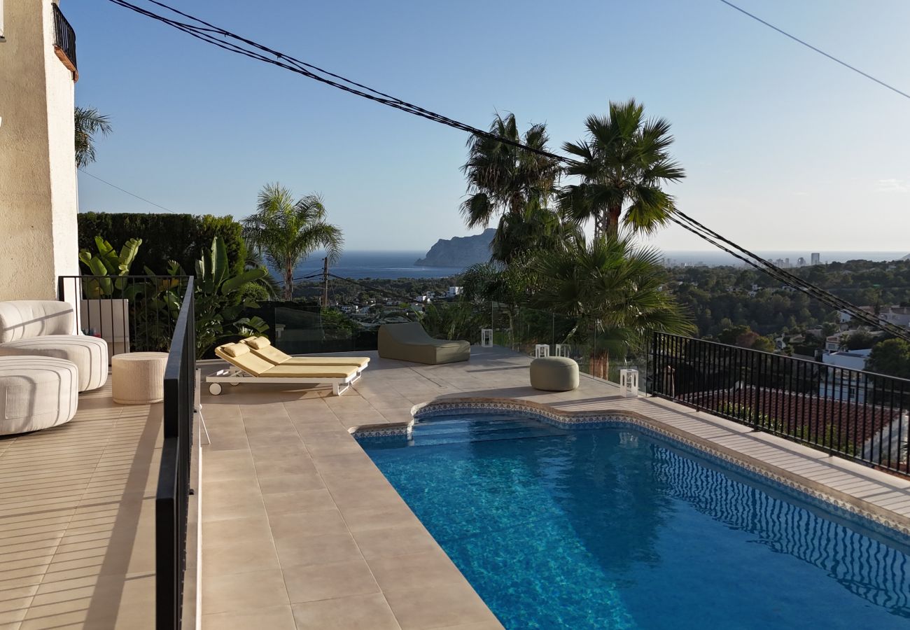 Chalet en Benissa - Villa con piscina y encanto en Benissa