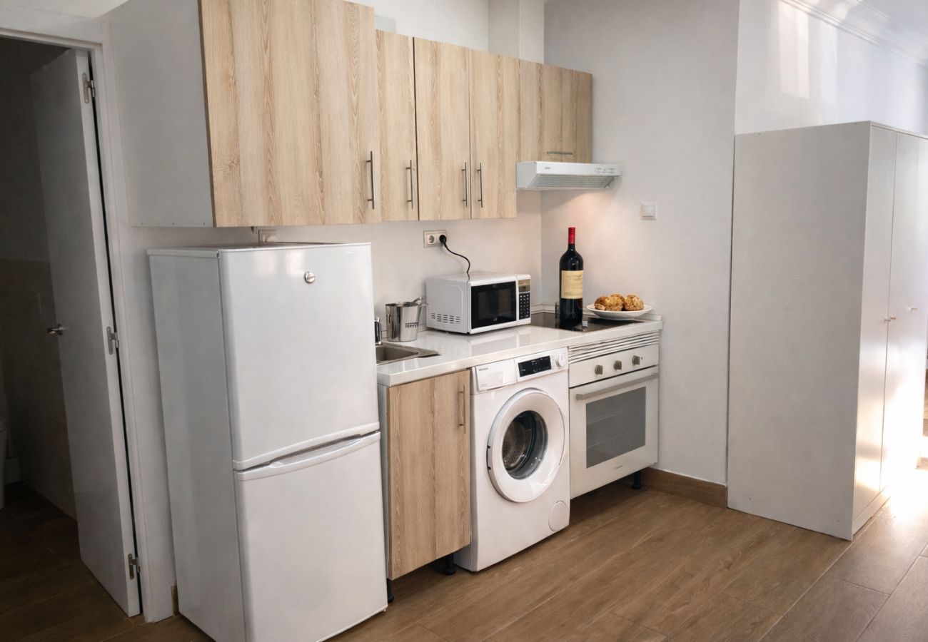 Apartamento en Madrid - Diseño y Comodidad en el Corazón de Madrid Río