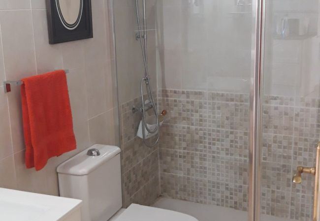 Apartamento en Denia - Dénia: Sol, Piscina y Relax en Familia Apartamento en Denia - Dénia: Sol, Piscina y Relax en Familia