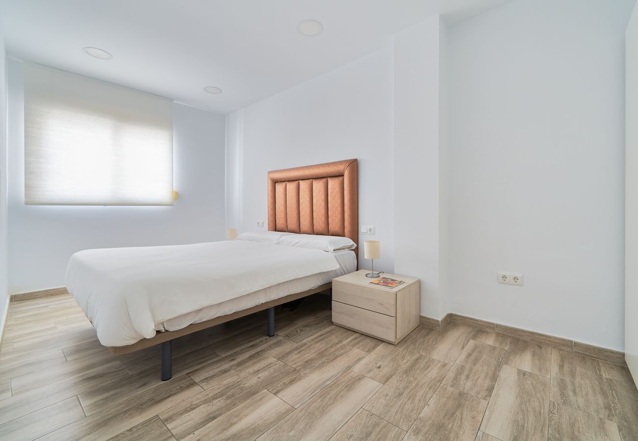 Apartamento en Málaga - Encanto junto al Mar en Málaga | Apto con Wifi