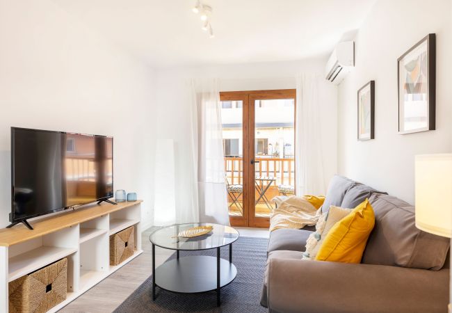 Apartamento en Candelaria - Casa Checha: Encanto y Brisa Marina a un Paso de la Playa Apartamento en Candelaria - Casa Checha: Encanto y Brisa Marina a un Paso de la Playa