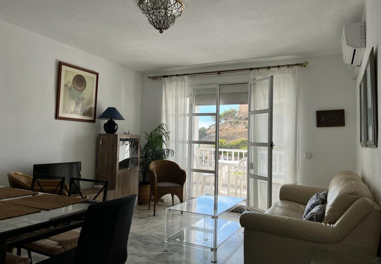 Apartamento en Fuengirola - Luminoso y con vistas increíbles | Apto en primera línea de playa