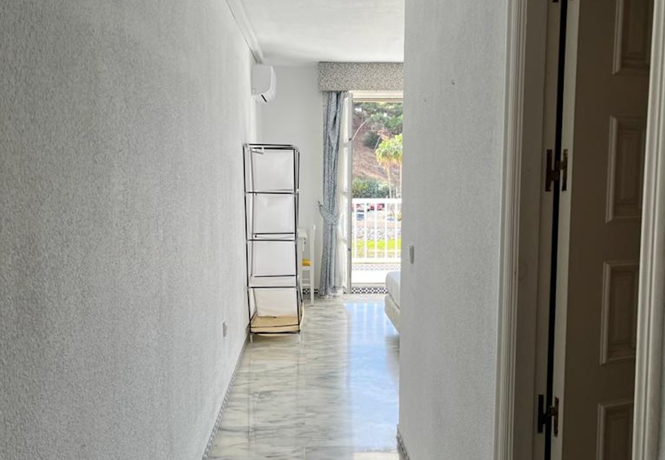 Apartamento en Fuengirola - Luminoso y con vistas increíbles | Apto en primera línea de playa