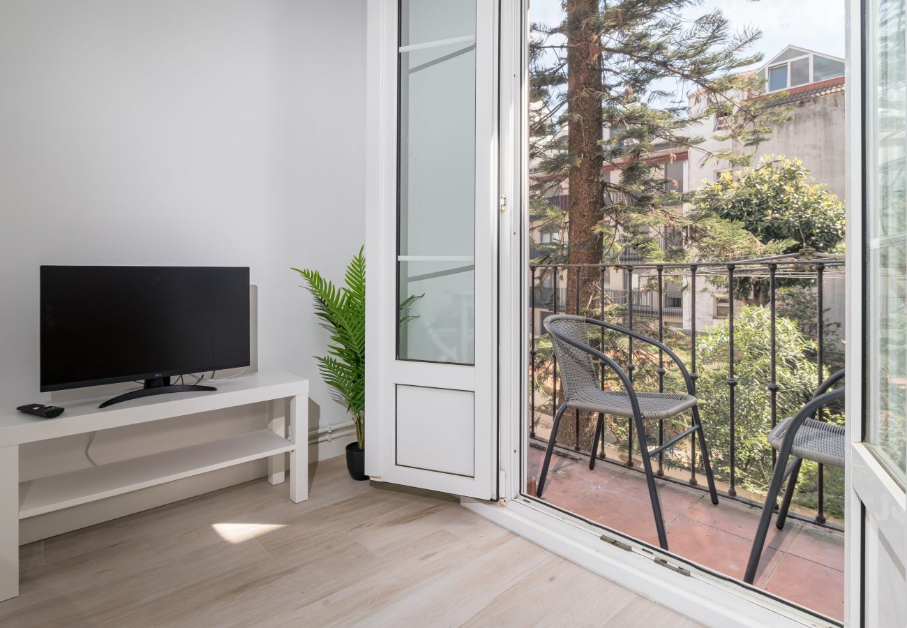 Apartamento en Santander - Apartamento Moderno: ¡Tu Refugio Junto al Mar!