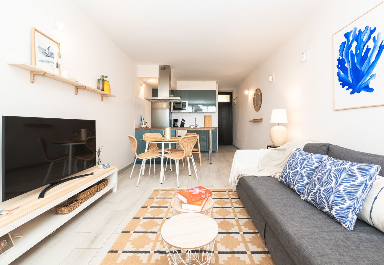 Apartamento en Arona - Costa del Silencio | Apartamento con terraza y piscina