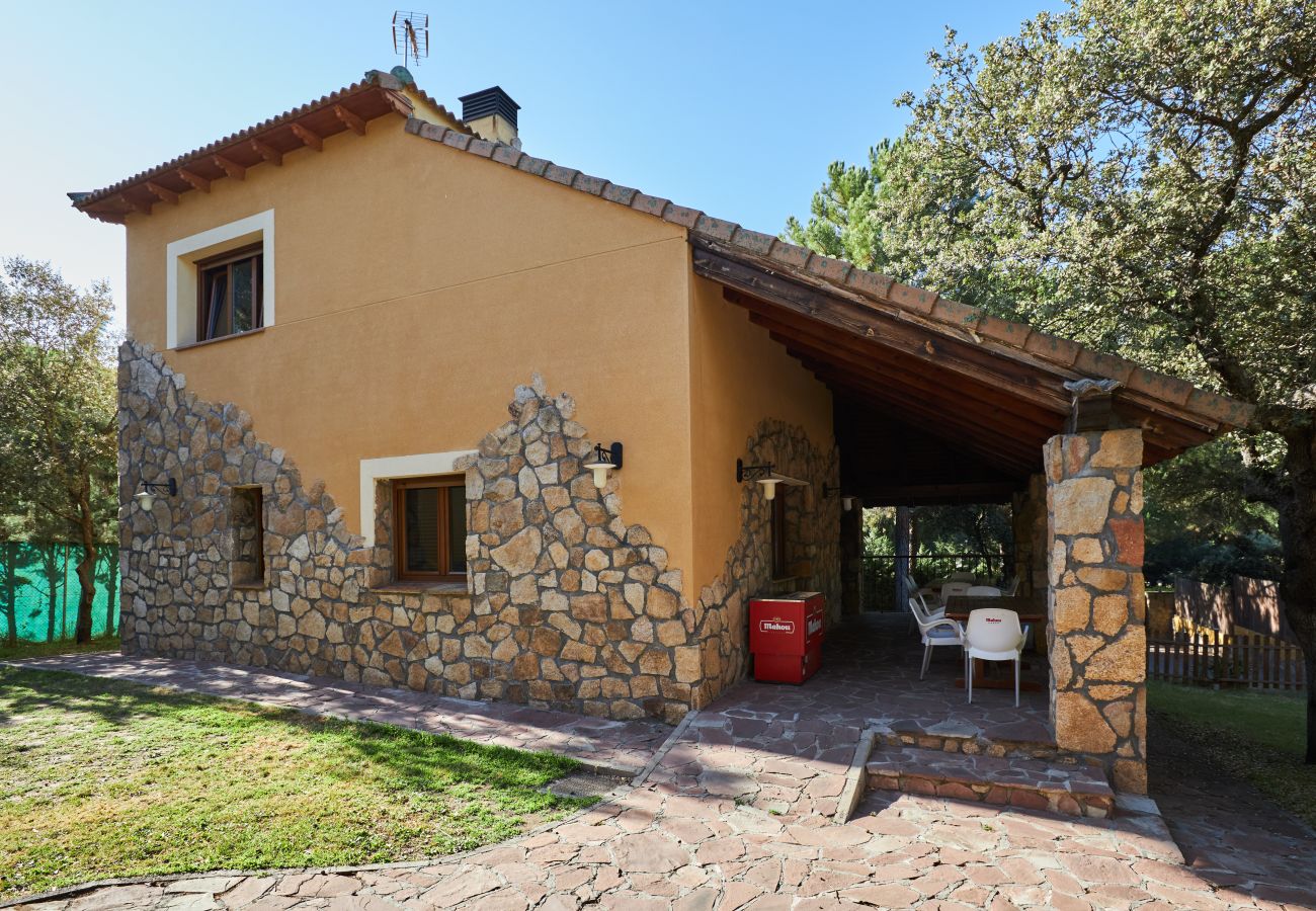 Casa rural en Peñalba - Villa rural en urbanización próxima a Ávila