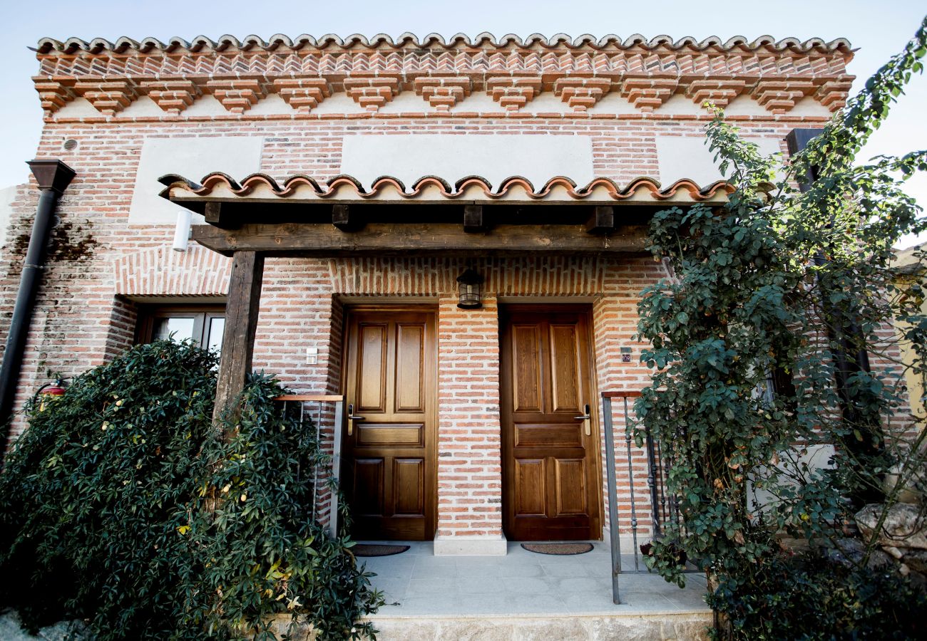 Casa rural en Velayos - Casa Rural Mudéjar con encanto cerca de Ávila