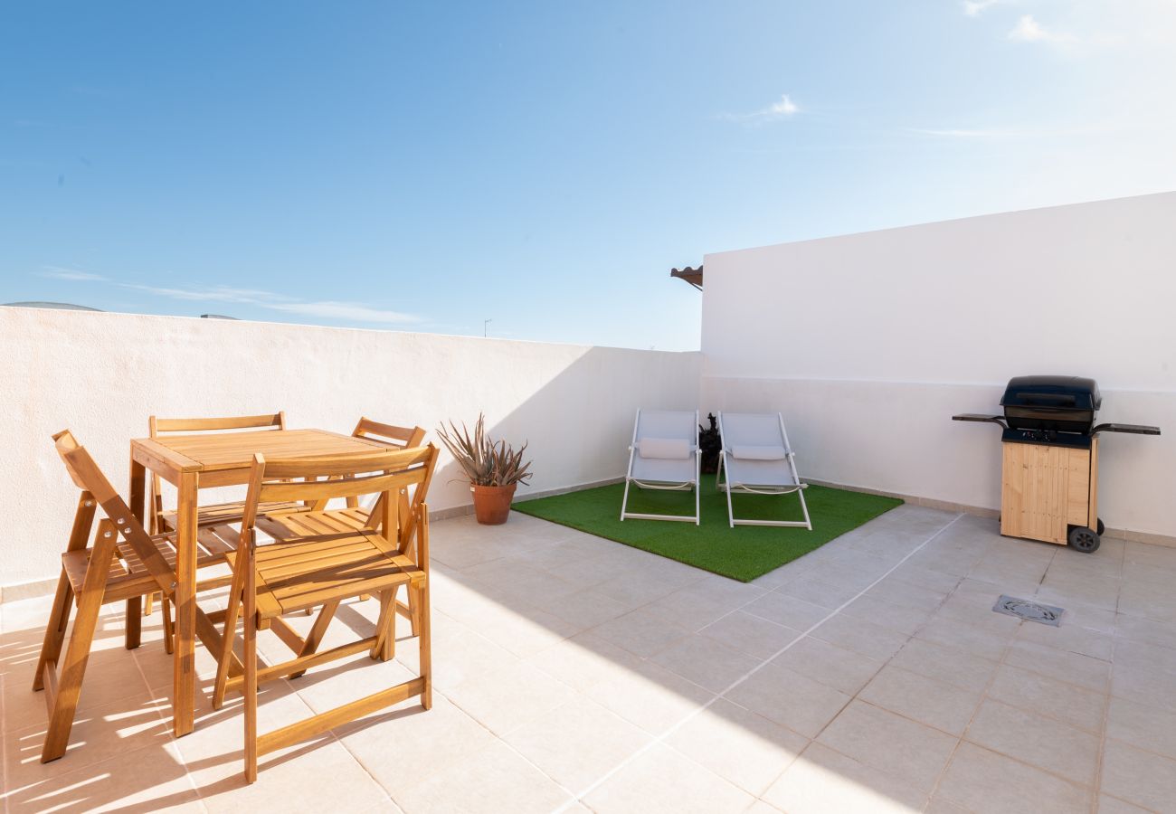 Apartamento en Güimar - Apartamento Familiar con Piscina y Terraza en Güímar