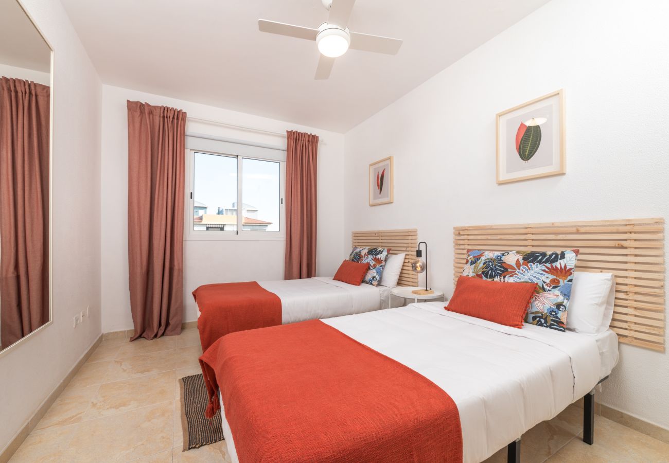 Apartamento en Güimar - Apartamento Familiar con Piscina y Terraza en Güímar