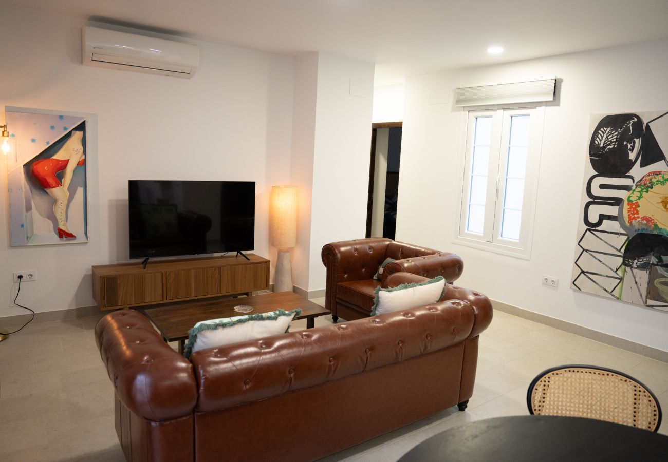 Apartamento en Jerez de la Frontera - Apartamento Familiar en Jerez con Terraza y Cerca de Todo