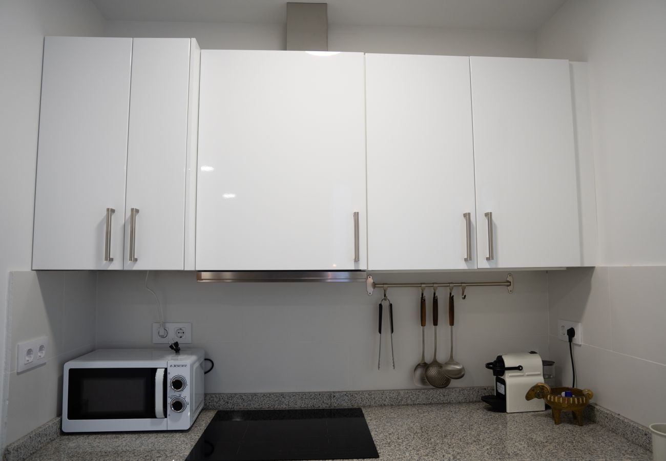 Apartamento en Jerez de la Frontera - Apartamento Familiar en Jerez con Terraza y Cerca de Todo