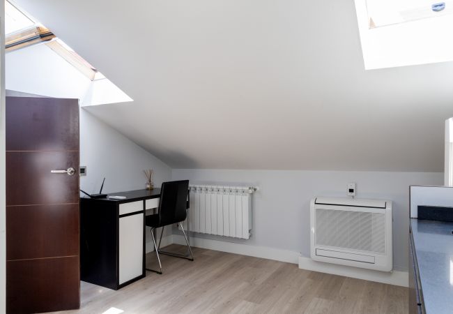 Estudio en Madrid - Ático en Madrid - Ideal para parejas Estudio en Madrid - Ático en Madrid - Ideal para parejas