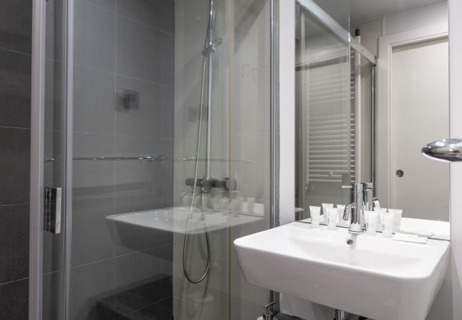 Estudio en Madrid - Ático en Madrid - Ideal para parejas Estudio en Madrid - Ático en Madrid - Ideal para parejas
