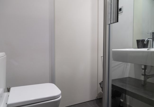Alquiler por habitaciones en Madrid - Asombroso Alojamiento - Habitación en Madrid Alquiler por habitaciones en Madrid - Asombroso Alojamiento - Habitación en Madrid