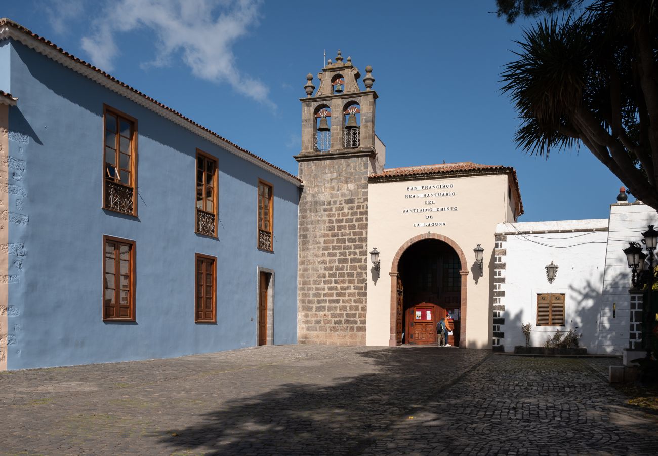 Casa adosada en San Cristobal de La Laguna - Casa Anik un apartamento tranquilo y bien ubicado en La Laguna. Tu  refugio en Tenerife! 