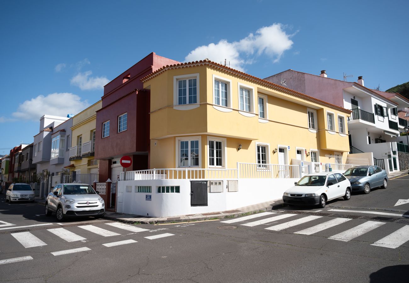 Casa adosada en San Cristobal de La Laguna - Casa Anik un apartamento tranquilo y bien ubicado en La Laguna. Tu  refugio en Tenerife! 