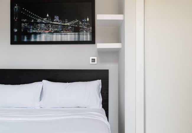 Alquiler por habitaciones en Madrid - Central alojamiento cerca a Pilar de Zaragoza Alquiler por habitaciones en Madrid - Central alojamiento cerca a Pilar de Zaragoza