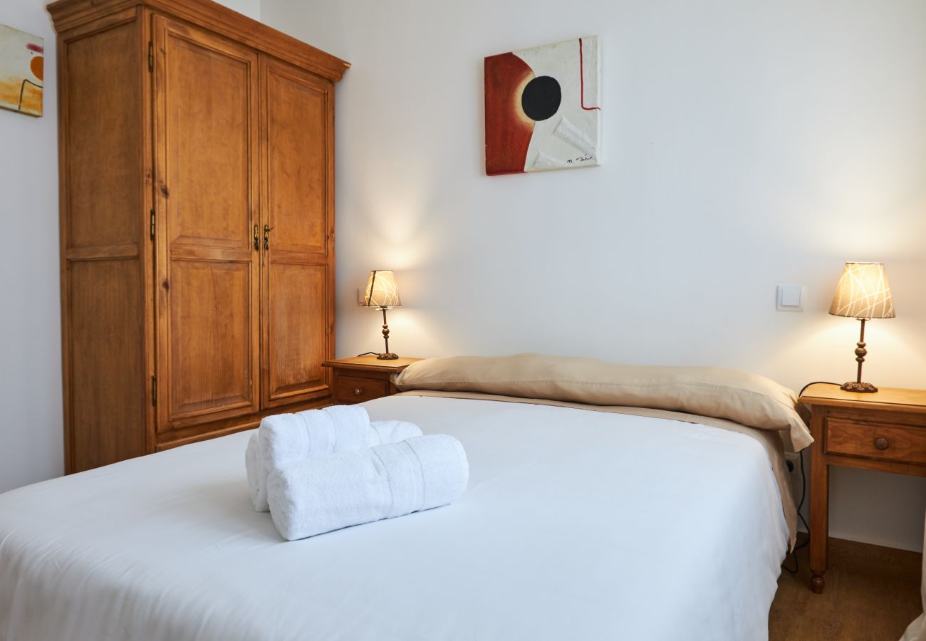 Apartamento en Ávila - El Cuartel: Encanto, Historia y Tranquilidad