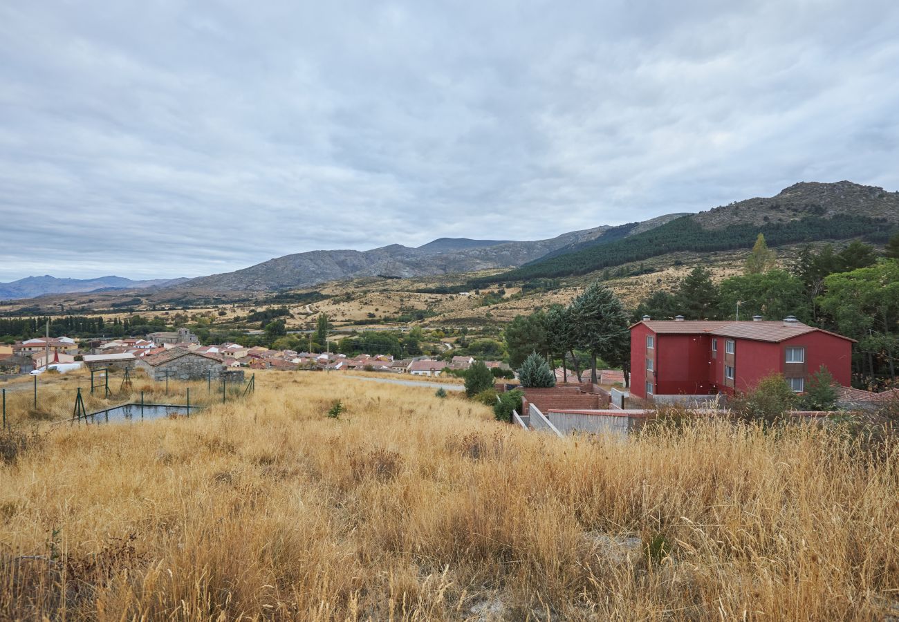 Apartamento en Ávila - El Cuartel: Encanto, Historia y Tranquilidad