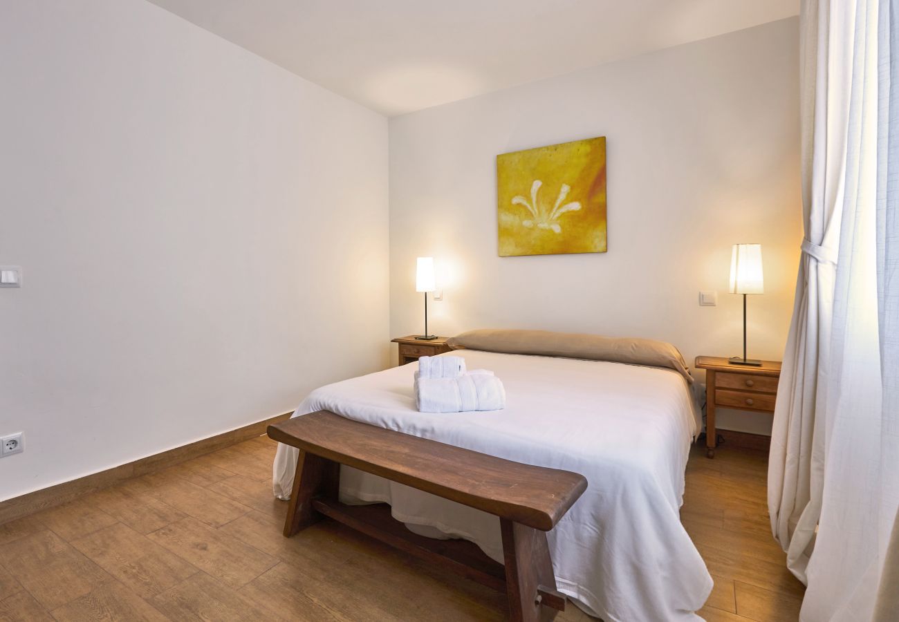 Apartamento en Ávila - El Cuartel: Vive la Paz en el Corazón de Ávila