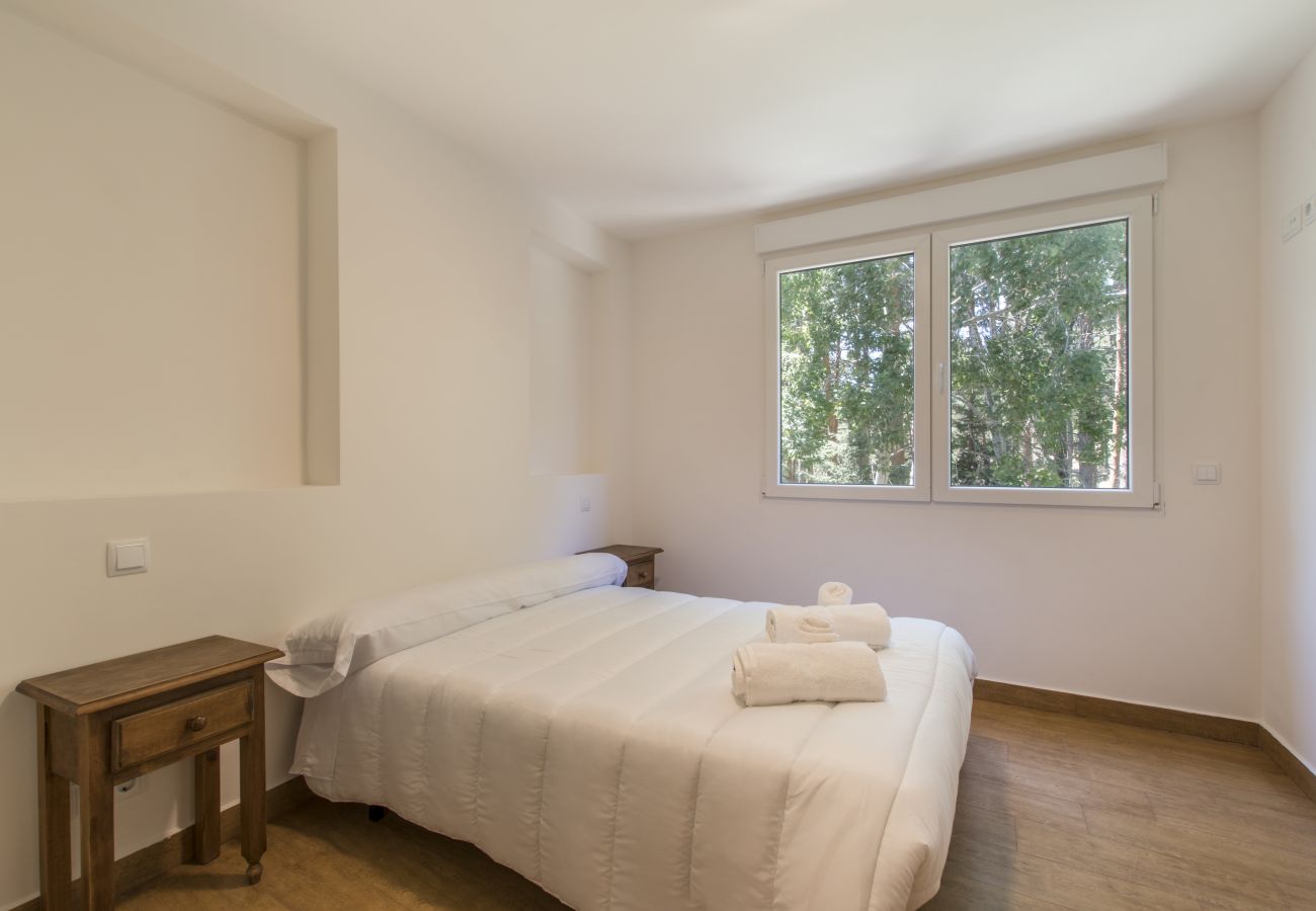 Apartamento en Ávila -  Enjoy the tranquility of Ávila in a cozy apartment 🏡✨