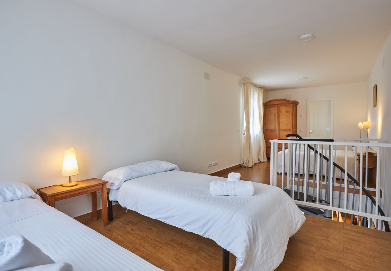 Apartamento en Ávila - Apartamento Acogedor con Vistas a la Montaña