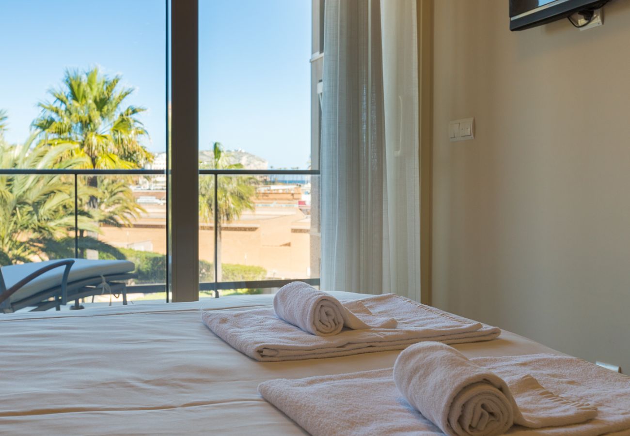 Apartamento en Javea / Xàbia - Luminoso Apartamento con Balcón y Piscina en Jávea