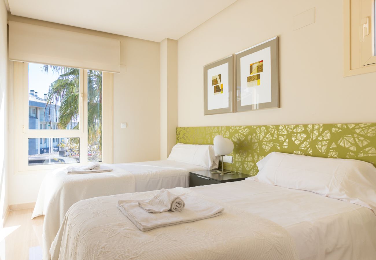 Apartamento en Javea / Xàbia - Luminoso Apartamento con Balcón y Piscina en Jávea