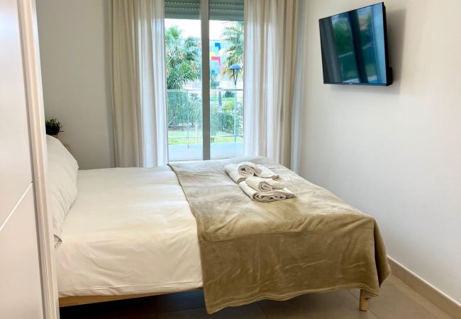 Apartamento en Denia - Amaneceres Mediterráneos con Terraza y Piscina Apartamento en Denia - Amaneceres Mediterráneos con Terraza y Piscina