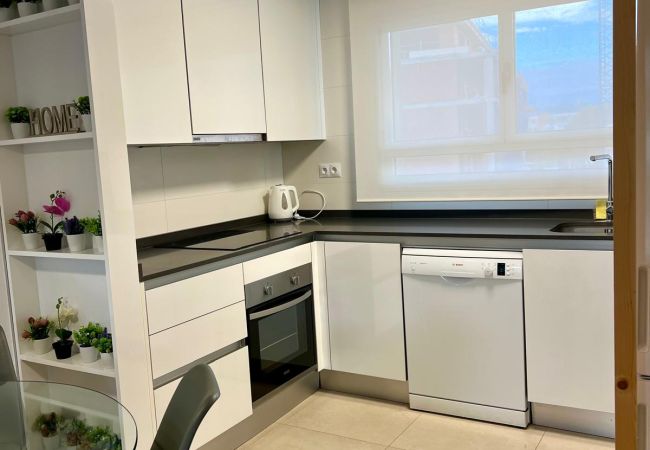 Apartamento en Denia - Amaneceres Mediterráneos con Terraza y Piscina Apartamento en Denia - Amaneceres Mediterráneos con Terraza y Piscina