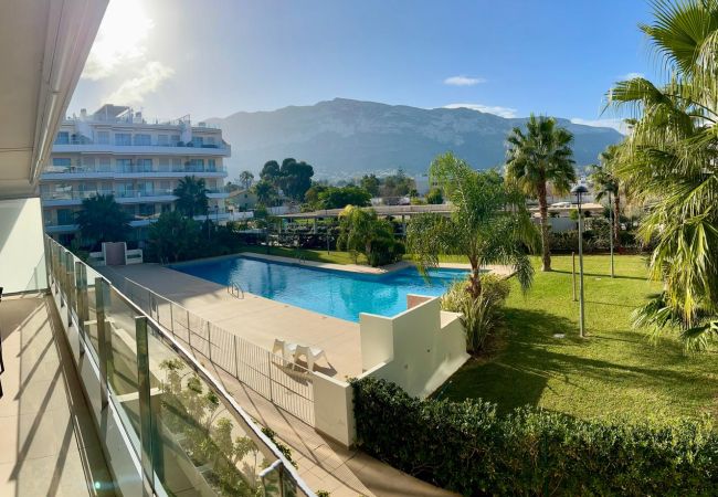 Apartamento en Denia - Amaneceres Mediterráneos con Terraza y Piscina Apartamento en Denia - Amaneceres Mediterráneos con Terraza y Piscina