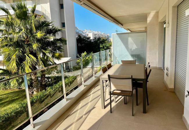 Apartamento en Denia - Amaneceres Mediterráneos con Terraza y Piscina Apartamento en Denia - Amaneceres Mediterráneos con Terraza y Piscina