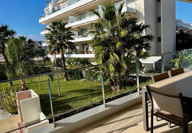 Apartamento en Denia - Amaneceres Mediterráneos con Terraza y Piscina Apartamento en Denia - Amaneceres Mediterráneos con Terraza y Piscina