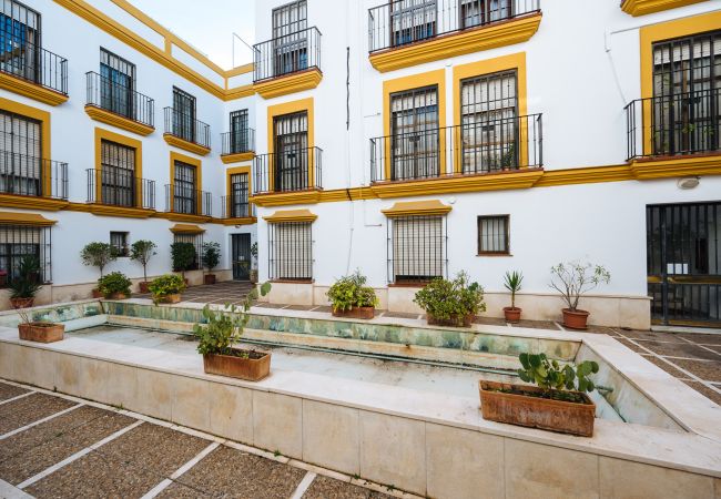 Apartamento en Sevilla - Encanto Sevillano junto al Bellas Artes Apartamento en Sevilla - Encanto Sevillano junto al Bellas Artes