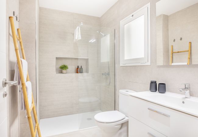 Apartamento en San Cristobal de La Laguna - Refugio Chic con Luz Natural en La Laguna Apartamento en San Cristobal de La Laguna - Refugio Chic con Luz Natural en La Laguna