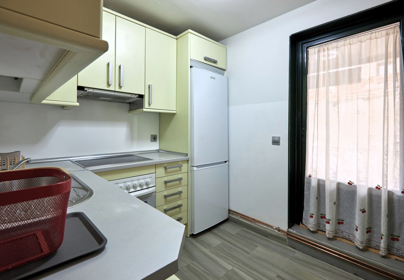 Apartamento en Ávila - Ávila Centro: Tu refugio en Plaza Italia
