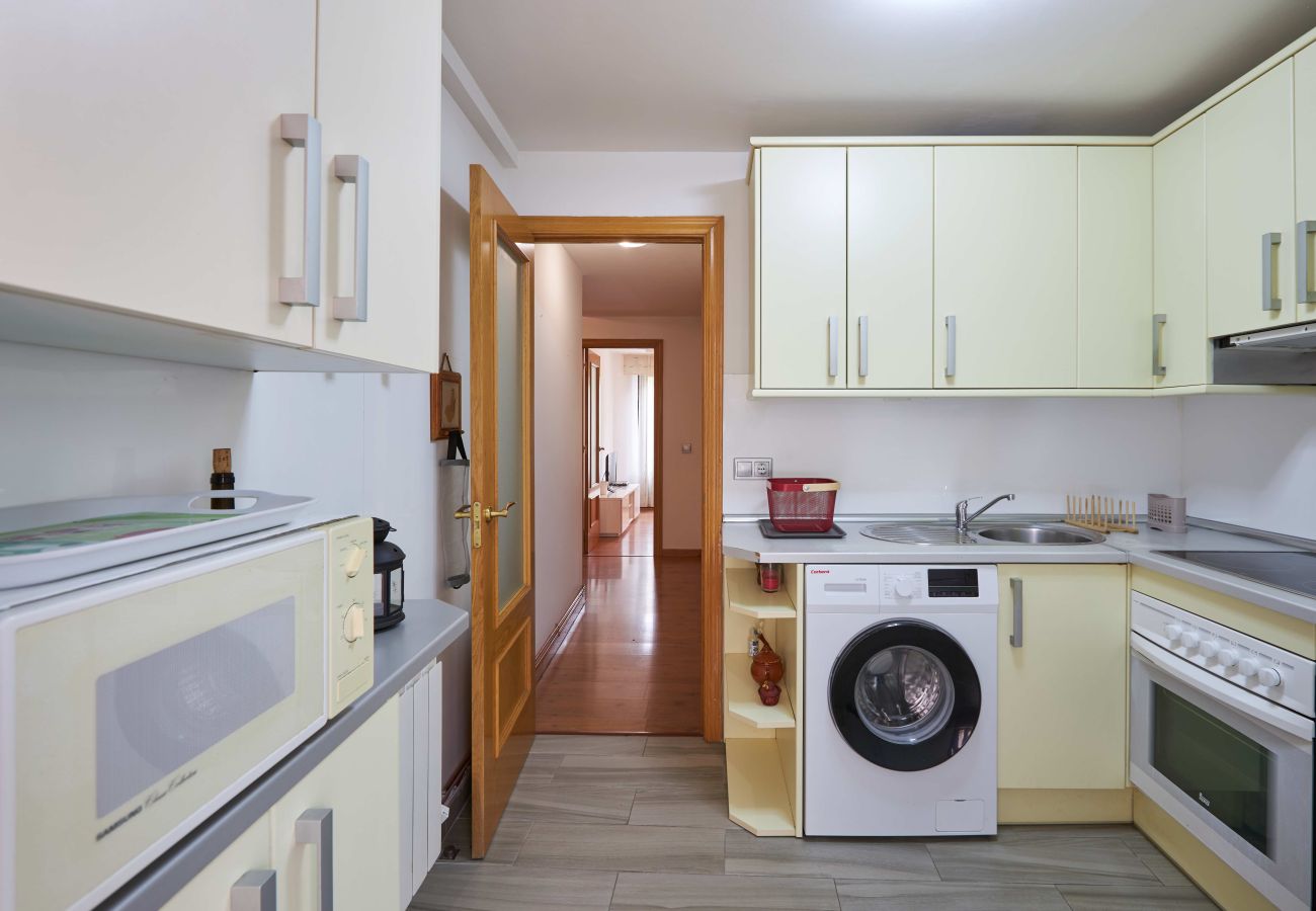 Apartamento en Ávila - Ávila Centro: Tu refugio en Plaza Italia
