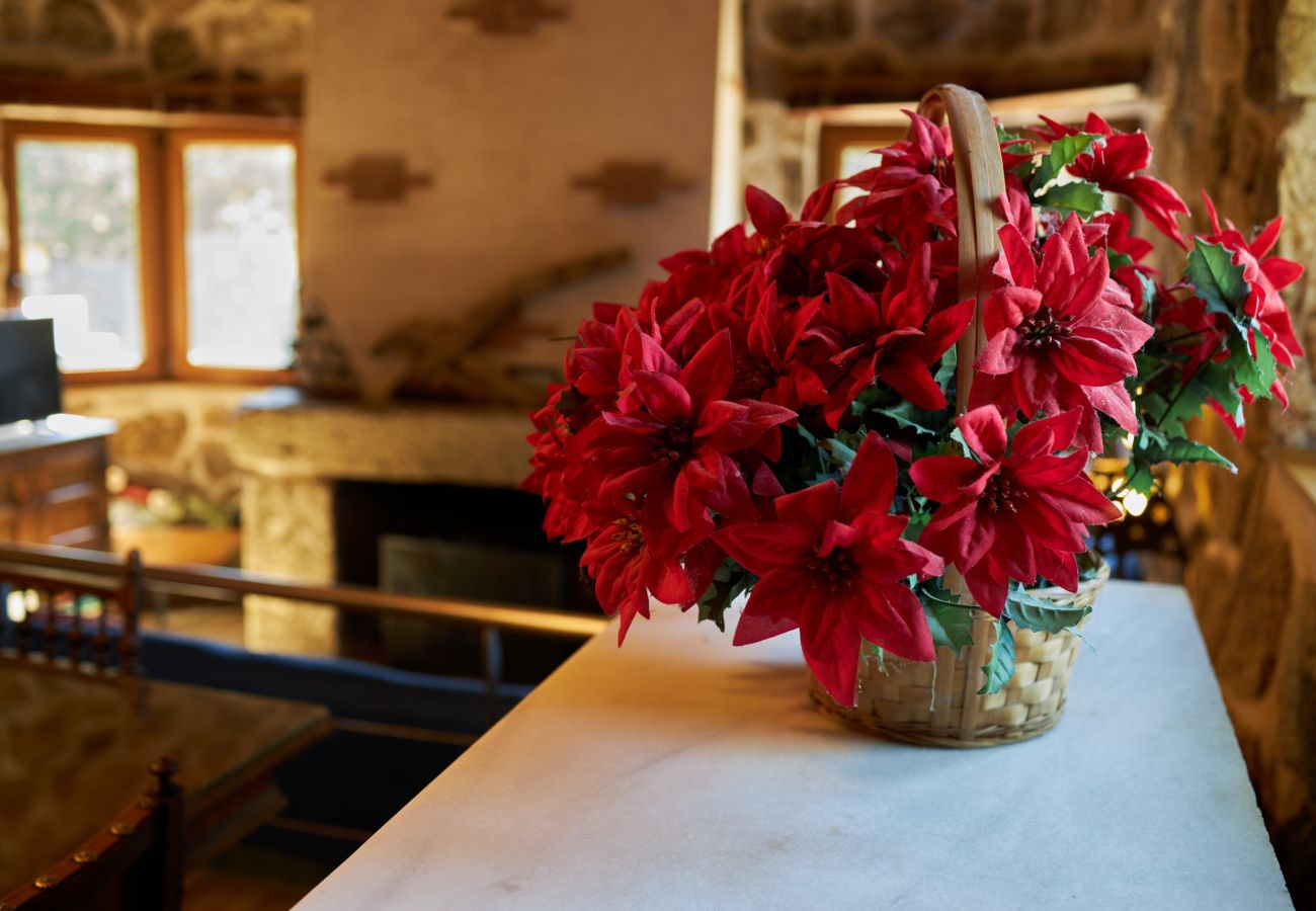 Casa rural en Peñalba - Complejo Fanega · Naturaleza, confort y piscina en Peñalba ✨