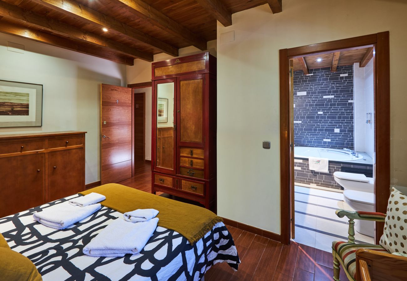 Casa rural en Peñalba - Complejo Fanega · Naturaleza, confort y piscina en Peñalba ✨