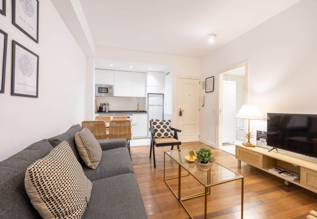 Apartamento en Madrid - Apartamento Céntrico en La Latina – Ideal para Trabajo o Estudio
